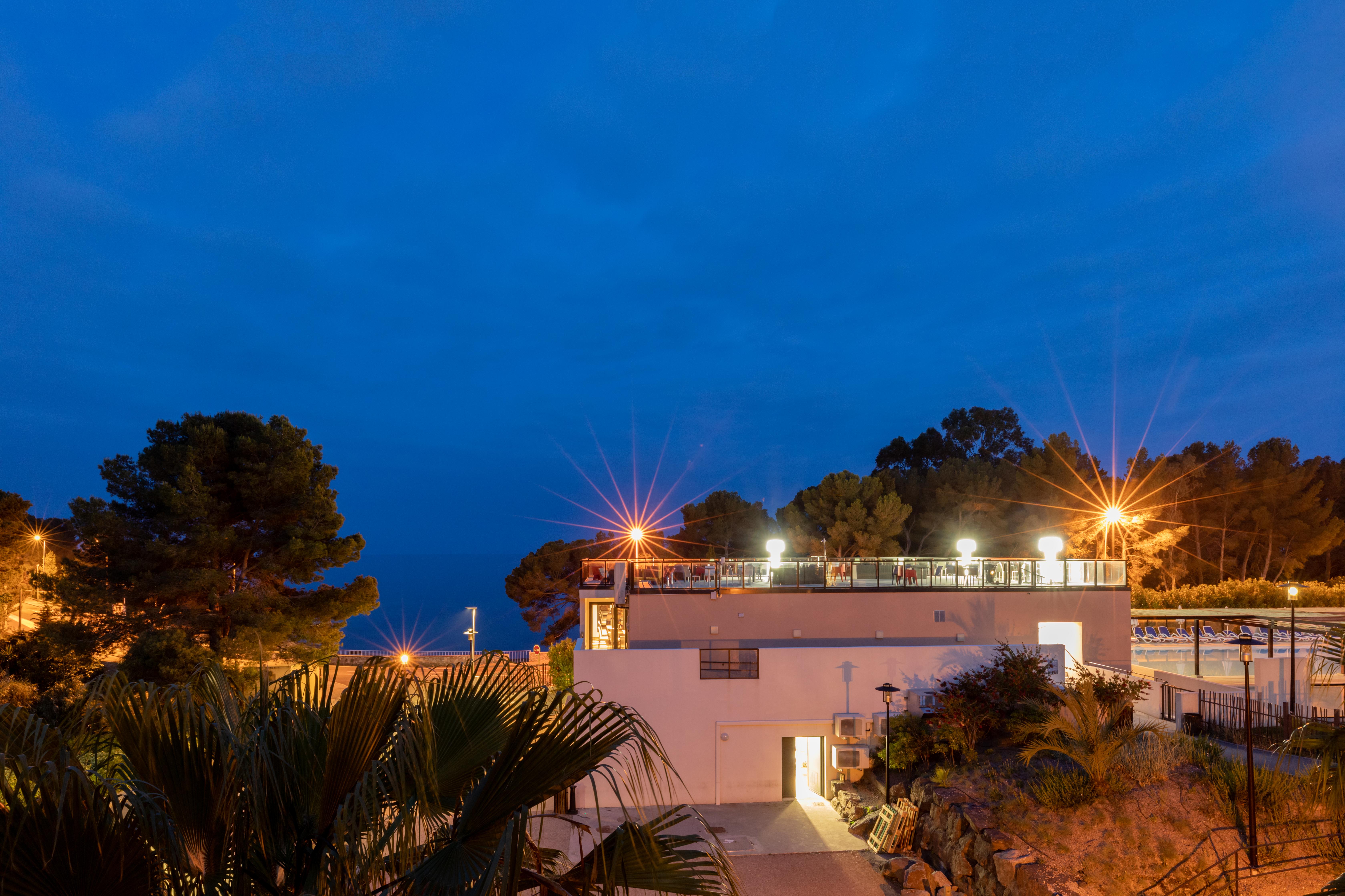 SOWELL RESIDENCES Chênes Verts Saint-Raphaël Extérieur photo